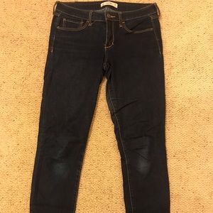 Abercrombie size 6R jeans